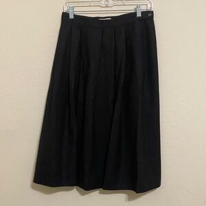 Elegant Black A-Line Skirt 100% pure wool.